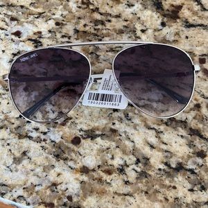 Aviator sunglasses